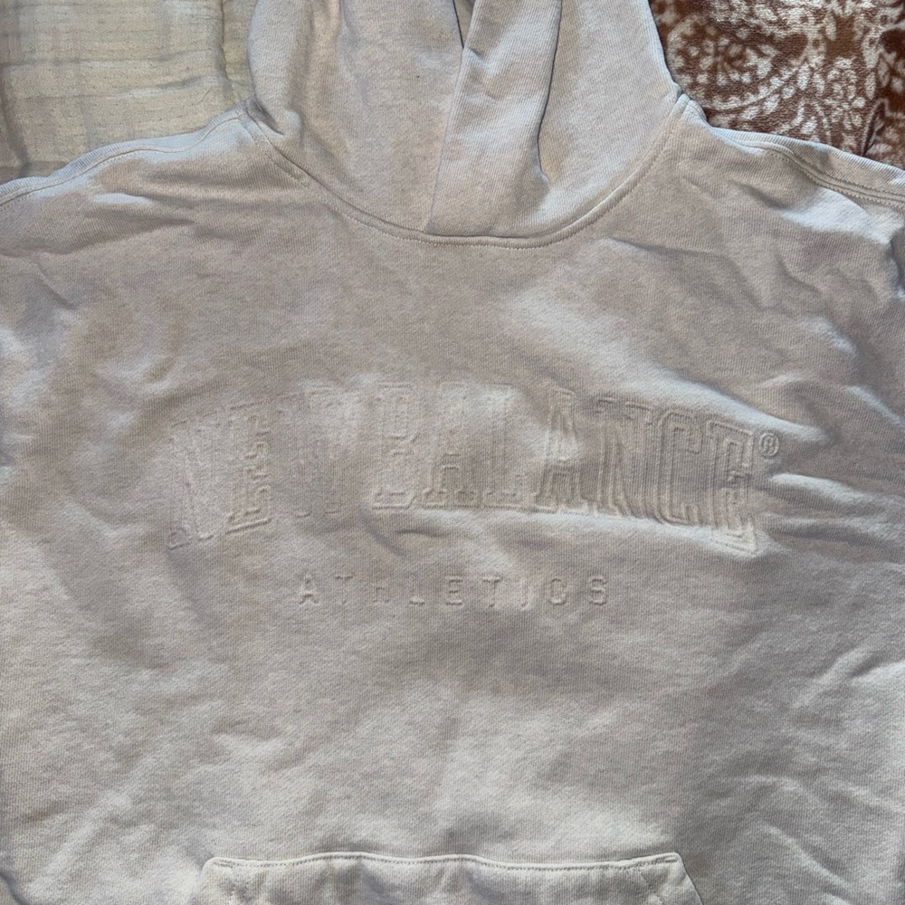 New Balance Light Gray Sweatshirt